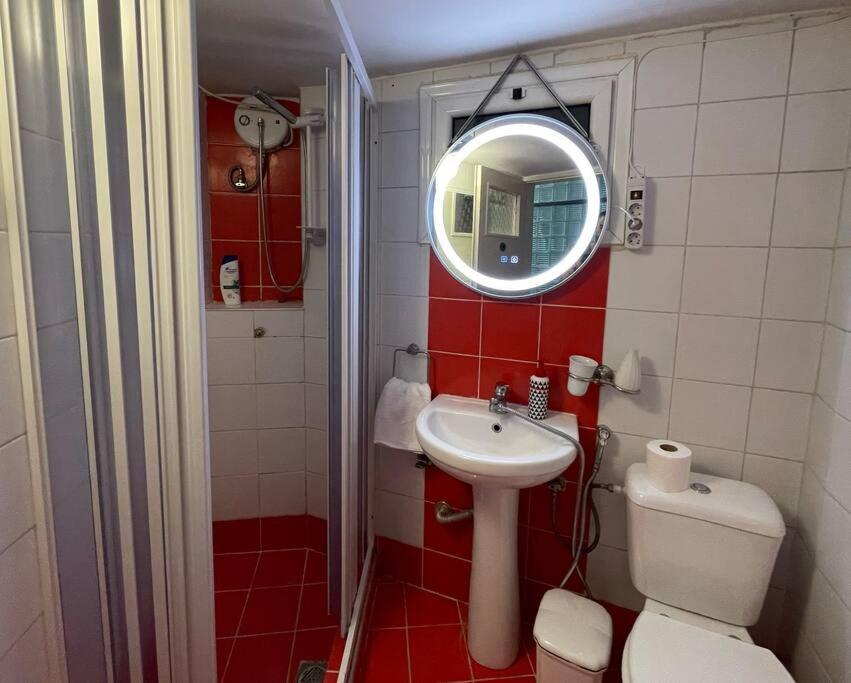 Apartment Next To White Tower Солун Екстериор снимка